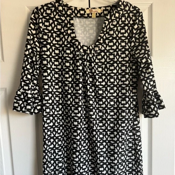 ARYEH Dress - Picture 1 of 3